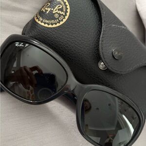 Ray-Ban Black Women's Sunglasses